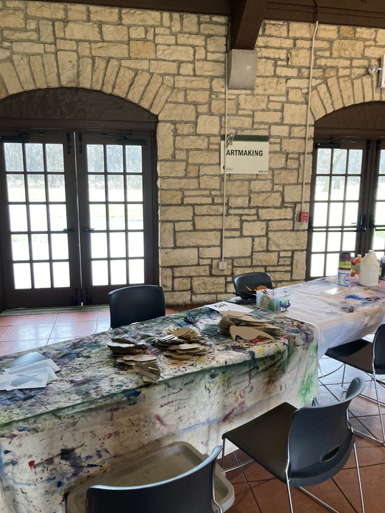 FPDCC's tweet image. All kinds of #naturefun at Thatcher Woods til 2 pm today for Spring Breakout Adventure both inside and out! Got the day off? Come join us! #kidsoutside