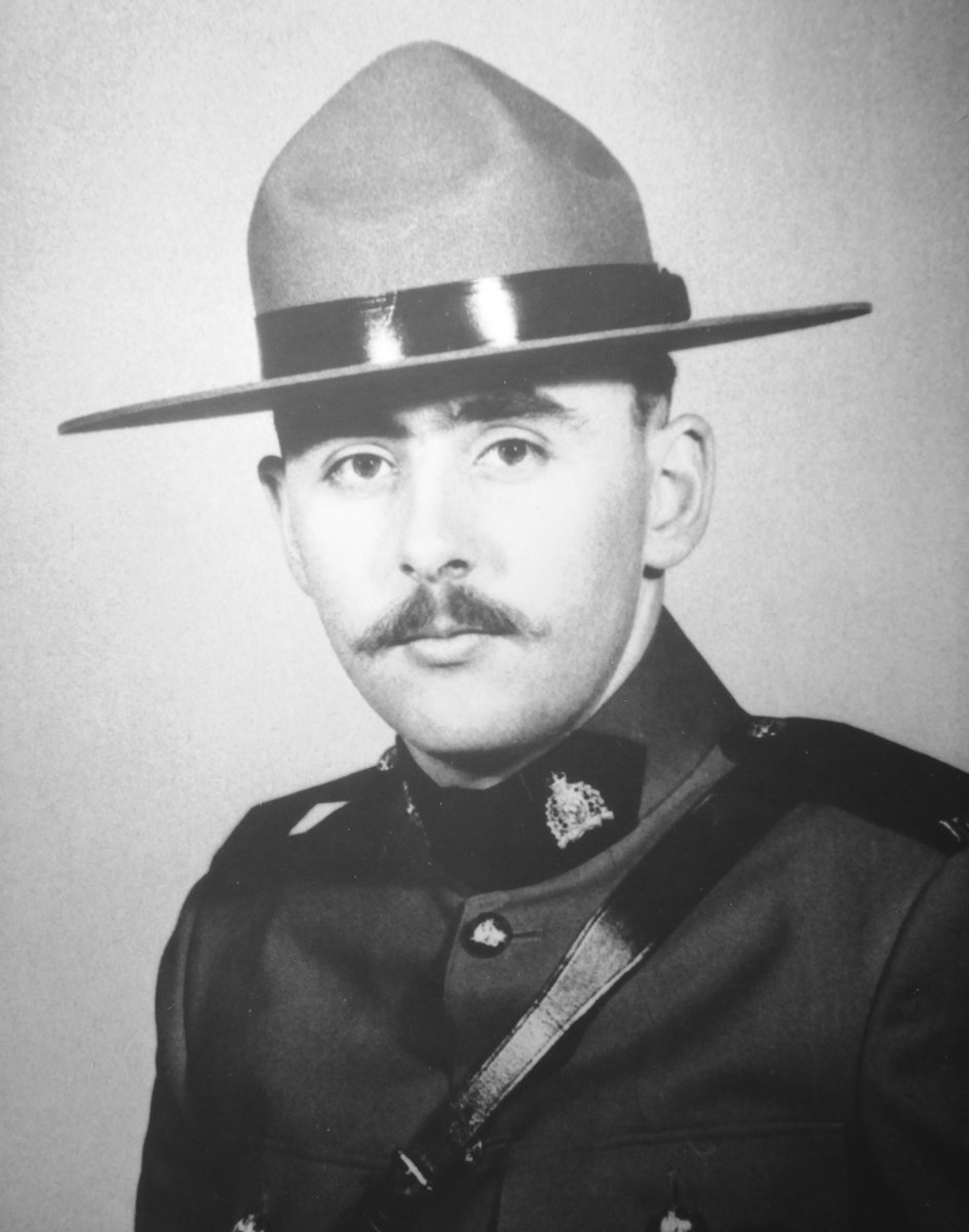 SurreyRCMP's tweet image. March 29, 1974

49 years ago today Cst Roger Emile Pierlet (Reg# 29984) was working his last shift before taking time off to get married. Tragically, he was shot and killed by two armed suspects. We remember him, today and always.