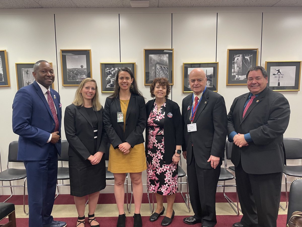 SAANYS (@saanys) on Twitter photo Productive and encouraging meeting at <a href="/SenSchumer/">Chuck Schumer</a> office - thank you for your ongoing support of public education @PrincipalPayton <a href="/PrincipalSingl1/">Principal Singleton</a> <a href="/FollowCSA/">CSA</a> Productive and encouraging meeting at <a href="/SenSchumer/">Chuck Schumer</a> office - thank you for your ongoing support of public education @PrincipalPayton <a href="/PrincipalSingl1/">Principal Singleton</a> <a href="/FollowCSA/">CSA</a>