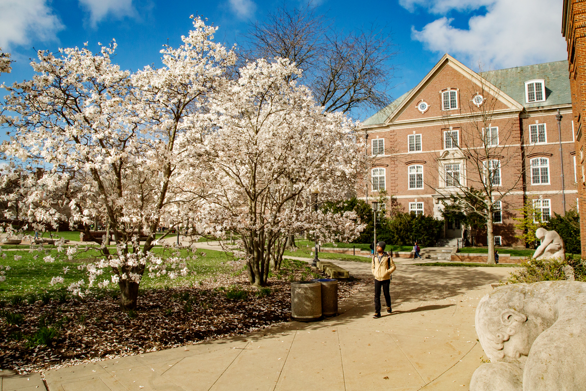 CPSC is seeking an Administrative Specialist, the principal assistant to the department head. They will primarily organize the Department Head’s time and commitments and assist in organizing and tracking projects. See the full job here: buff.ly/3lKhJzD