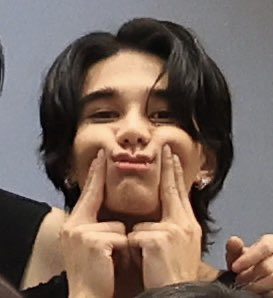 m0rjxrz_'s tweet photo. คืนนี้ถ้าหนาวไปต้องการคนกอดบอกได้นะคะ ส่งโลได้เลยค่ะจะตามไปกอดให้แน่น!! 🫶🏻🫶🏻🫂🫂🪐🪐 จู๊ดไนท์นะค้าบบเหมียวเต้ปป 💞💞 พักผ่อนๆเยอะๆนะเปงห่วงงง 😙😙
#JeffyNight #JeffSatur @jeffsatur https://t.co/Rh77WusXaw