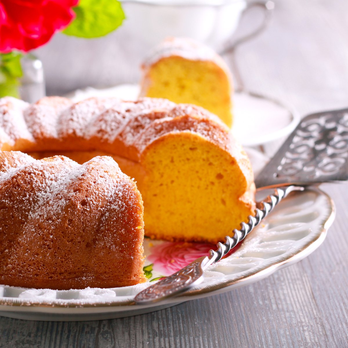 We love a good solid roof, but we love food, too! Happy Lemon Chiffon Cake Day! Invented in 1927, lemon chiffon cake got its start in California by then-insurance salesman Henry Baker, then sold the recipe to Betty Crocker in 1947. #lemonchiffoncake #lemons #baking #cakeeveryday