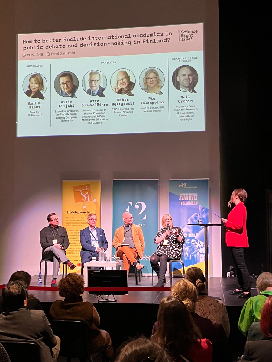 The second Panel Discussion starting on Main Stage now!

The panel hosted by @marikniemi from <a href="/e2_tutkimus/">E2 Tutkimus</a> discusses how international academics could be better included in public debate and decision making in Finland. 

#ScienceNightLIVE