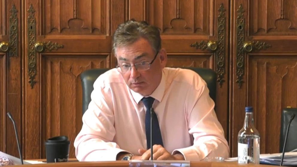 aunty_shirley's tweet photo. Cleared but still more complaints to answer so not having the whip returned yet #JulianKnight https://t.co/NURHtDD4t5
Tory Julian Knight cleared by police of serious sexual assault allegation https://t.co/nRFprpy69r