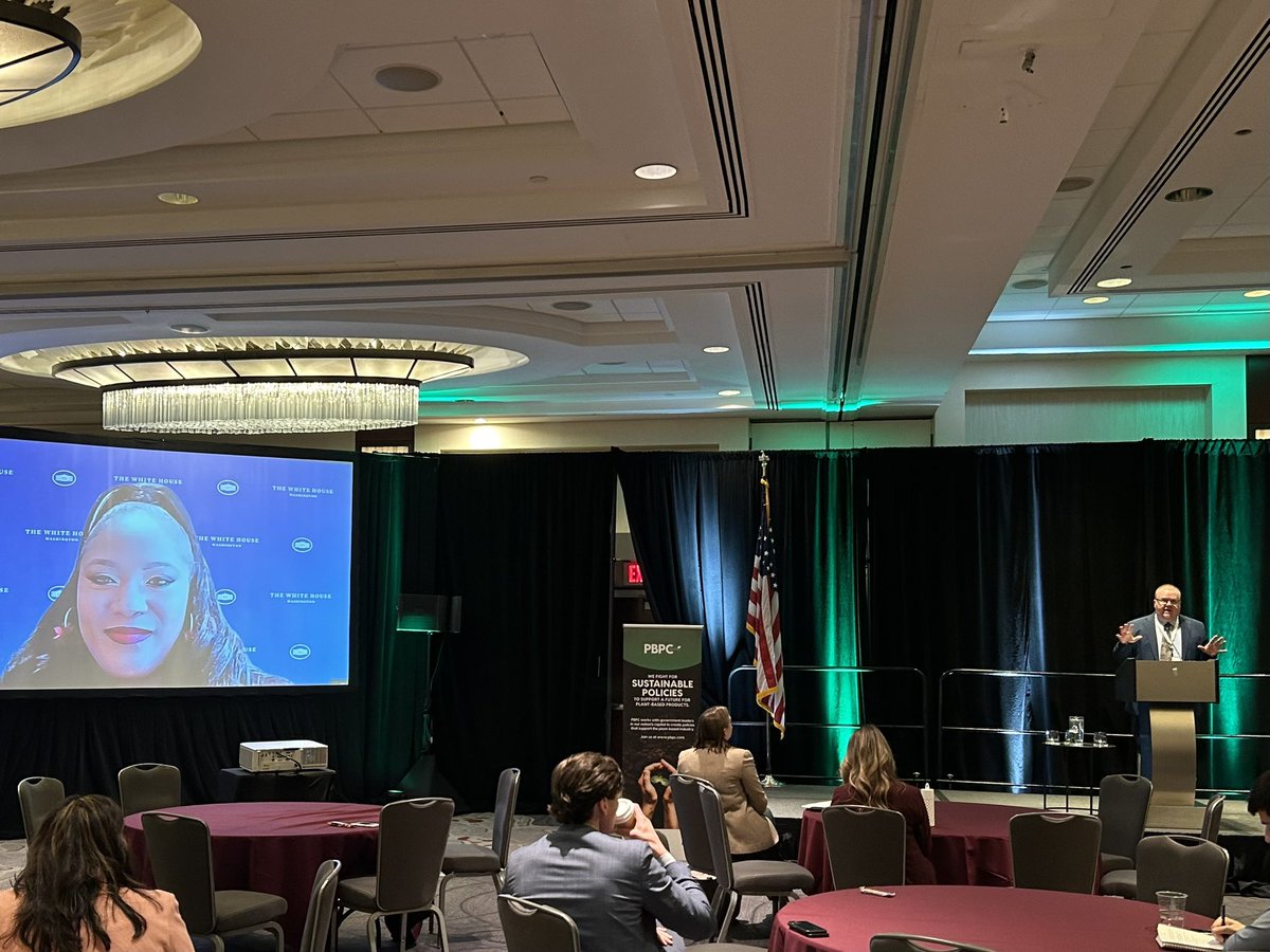 PlantBasedProds's tweet image. In our final keynote of #PBPC2023Conference, @DrDomCarter of @WHOSTP joins us virtually to discuss the Biden Administration’s top priorities and goals following the President’s Executive Order on the bioeconomy and his recently announced bioplastics initiatives.