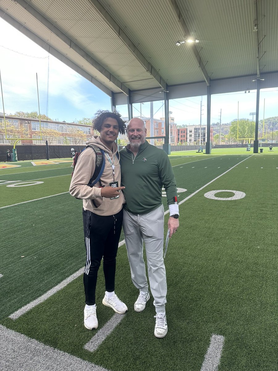 #AGTG. After a great conversation with coach @DilfersDimes I would like to announce I have received a offer from @UAB_FB !! #firebreathersonly @CoachHenDo88 @si_one11 @CoachM_Patrick @ChadSimmons_ @JeremyO_Johnson @RWrightRivals @SWiltfong247 @MohrRecruiting