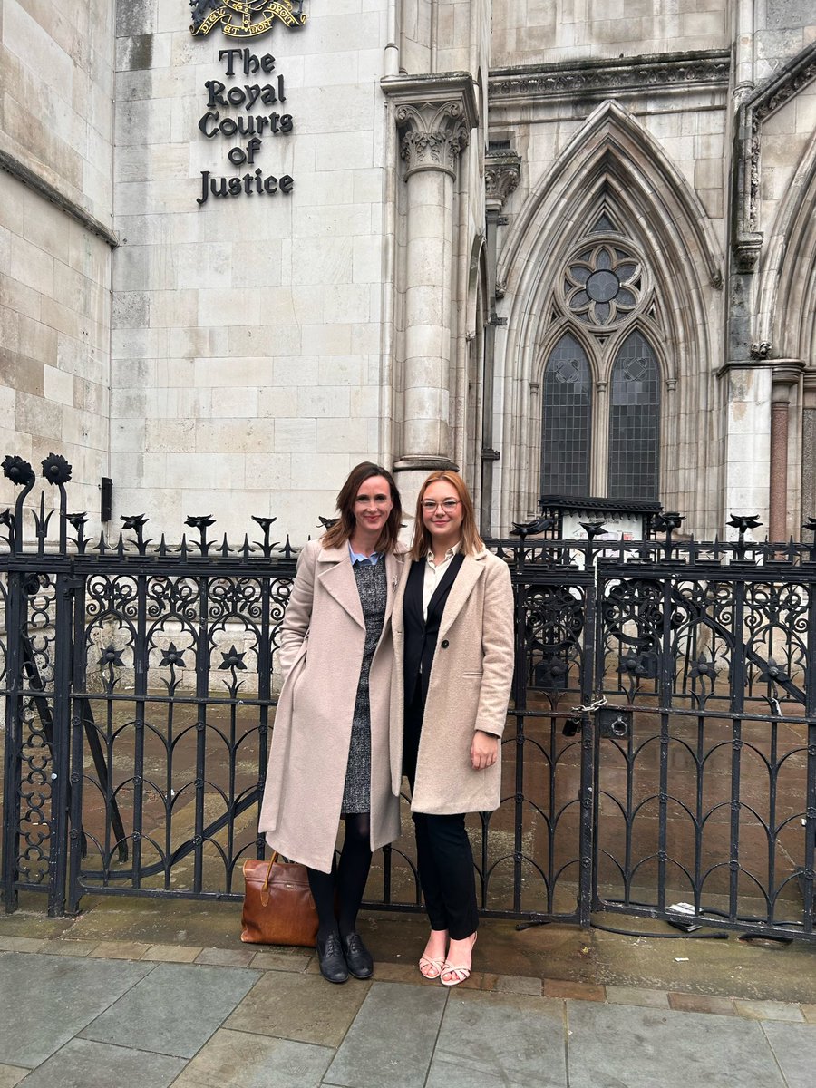 A busy Wednesday today after travelling to London for a hearing at the RCJ with @IM_medical_law. A great outcome for our wonderful clients today, seeing a conclusion on liability. #lawyerlife #juniorlawyer