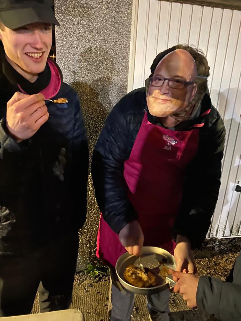 PinkPanthersESU's tweet photo. International Food Night! 🌍🍕🌮🍔🍣 On Monday, we set the Explorers loose in Tesco where they had a budget of £10 per group to come up with a meal from a country that they picked out of a hat. There was some good cooking and some not so good. https://t.co/ur9LhV6ZHO