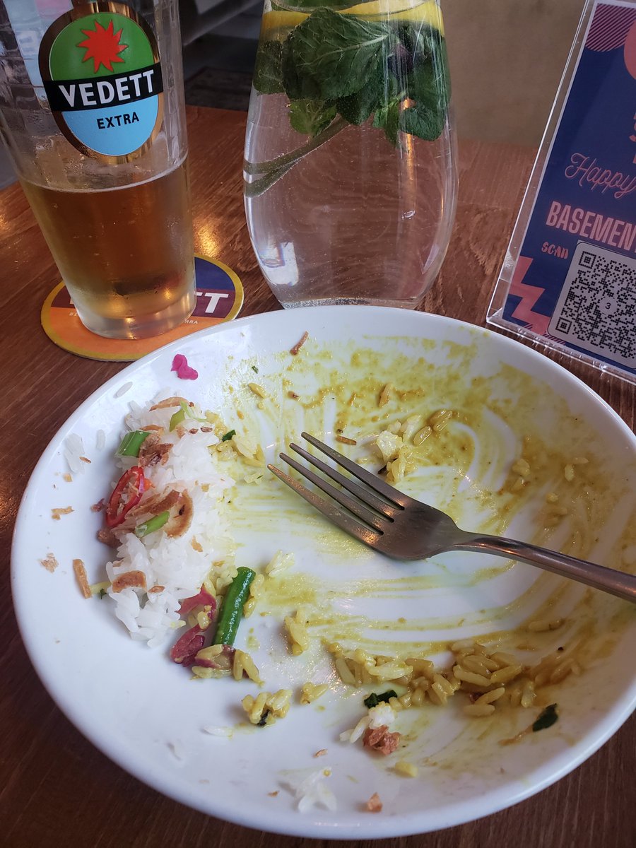 KrisJS74's tweet photo. Once again I'm unable to drive anywhere near @RapsaArchway without going in... #stuffed 😅 https://t.co/In1STFuXQ5