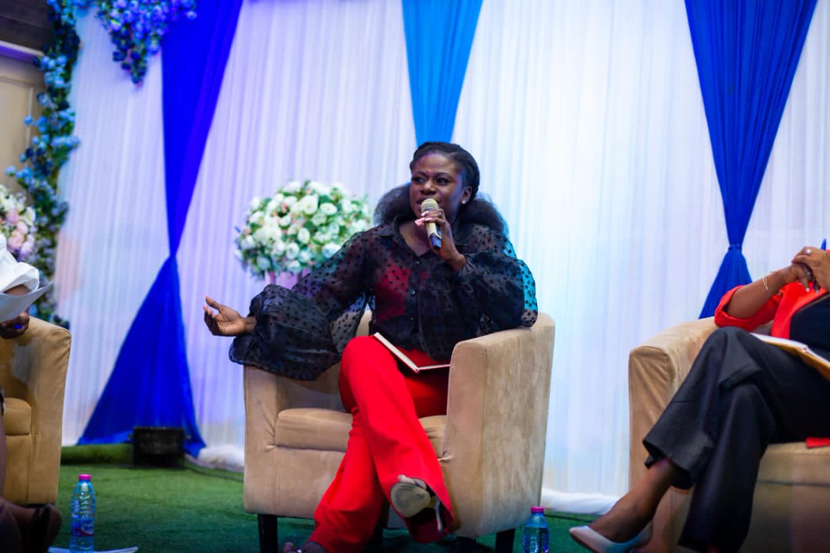 KNUST_Live's tweet photo. [WISë Hour💁🏽‍♀️];

Authenticity!

Miss Amoani Sarah elaborates.

#WISeHour | #WISeInMarch https://t.co/z8XMFgKDP2