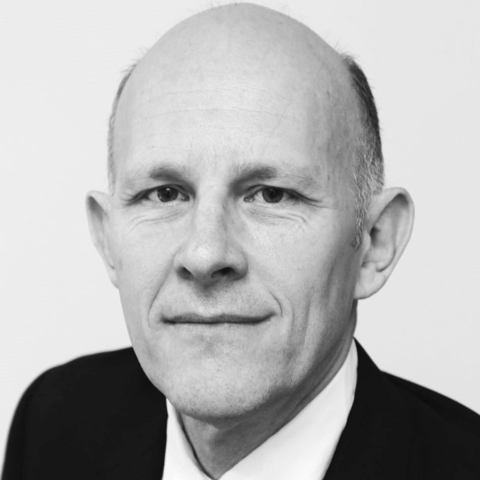 PET_BioNews's tweet photo. Tonight's first speaker is Peter Thompson, Chief Executive of the @HFEA. He was formerly a senior Civil Servant in UK Government departments including the Cabinet Office and the Ministry of Justice. #HFEAct https://t.co/Nphb3xgTiw