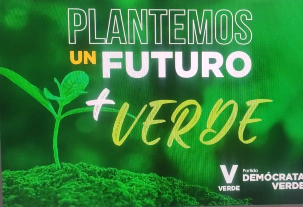 Trabajando 24/7 compañeros verdes para garantizar un mejor futuro hoy y mañana... plantemos un futuro más verde.

#DemocrataVerde #AlexGonzales #OlaVerde #OlaVerdeImparable #SomosVerdes #FamiliaVerde