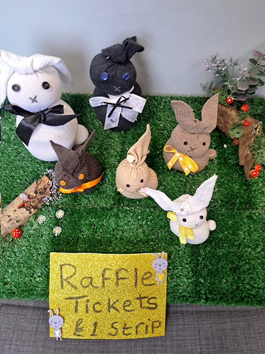 CymmerPrimary's tweet photo. More treats to buy!!!! #enterprise #childrenswork @CSCJES @RCTCouncil https://t.co/FpXSAVlPQ9