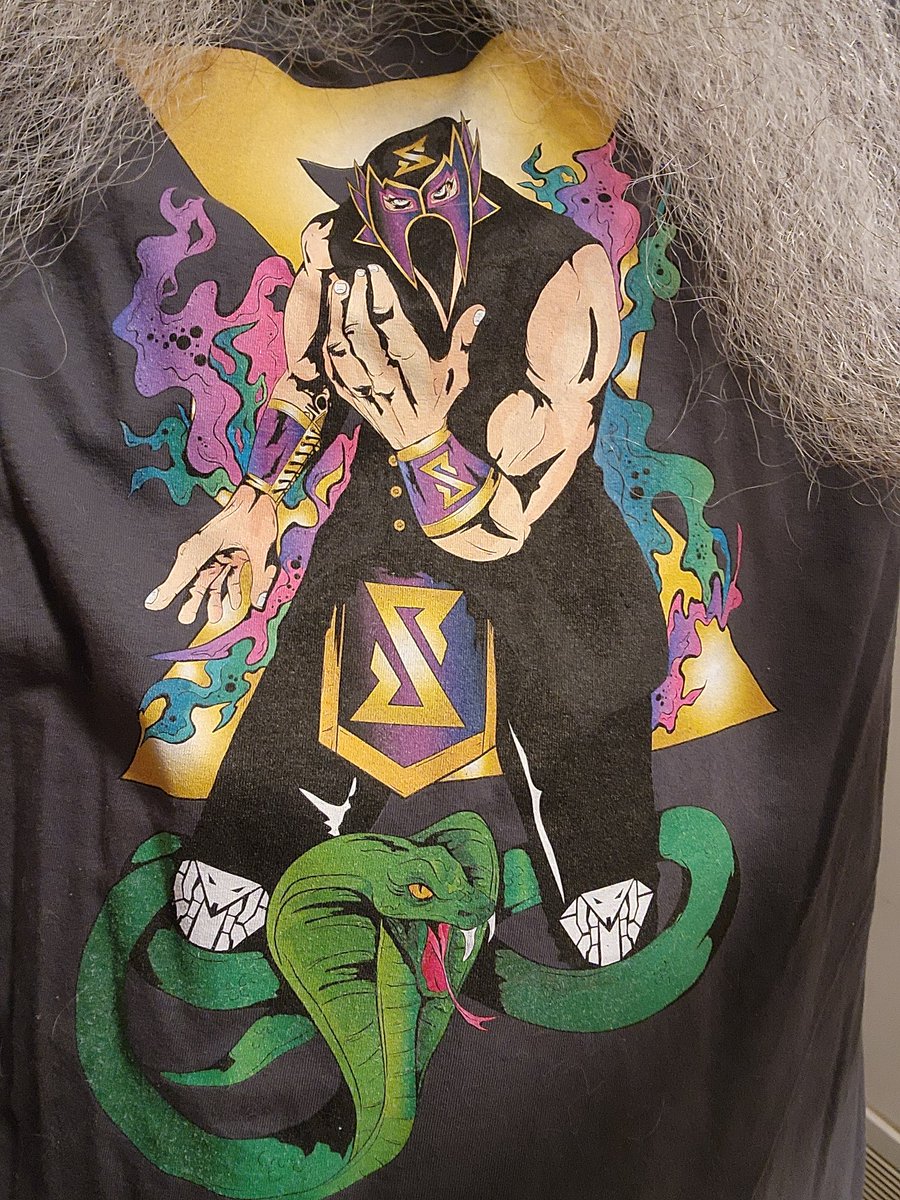 drscottkelly's tweet photo. Still one of my favorite shirts made (not just b/c @KingSerpentico is one of our dudes) #AEW #AEWDynamite #ChaosProject #SAP https://t.co/fFbqFyGMN3