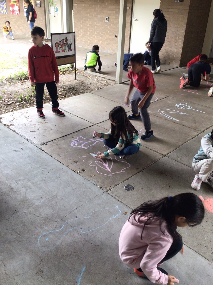 SSELibrary's tweet photo. @SSE_Wildcats are getting our StoryWalk with Isabel and her Colores go to School by @apalessandri  ready for tonight’s Art Show! Can’t wait to see everyone there!
@SBISDLibraries @ShepherdStudio https://t.co/wRlZQgaS2R