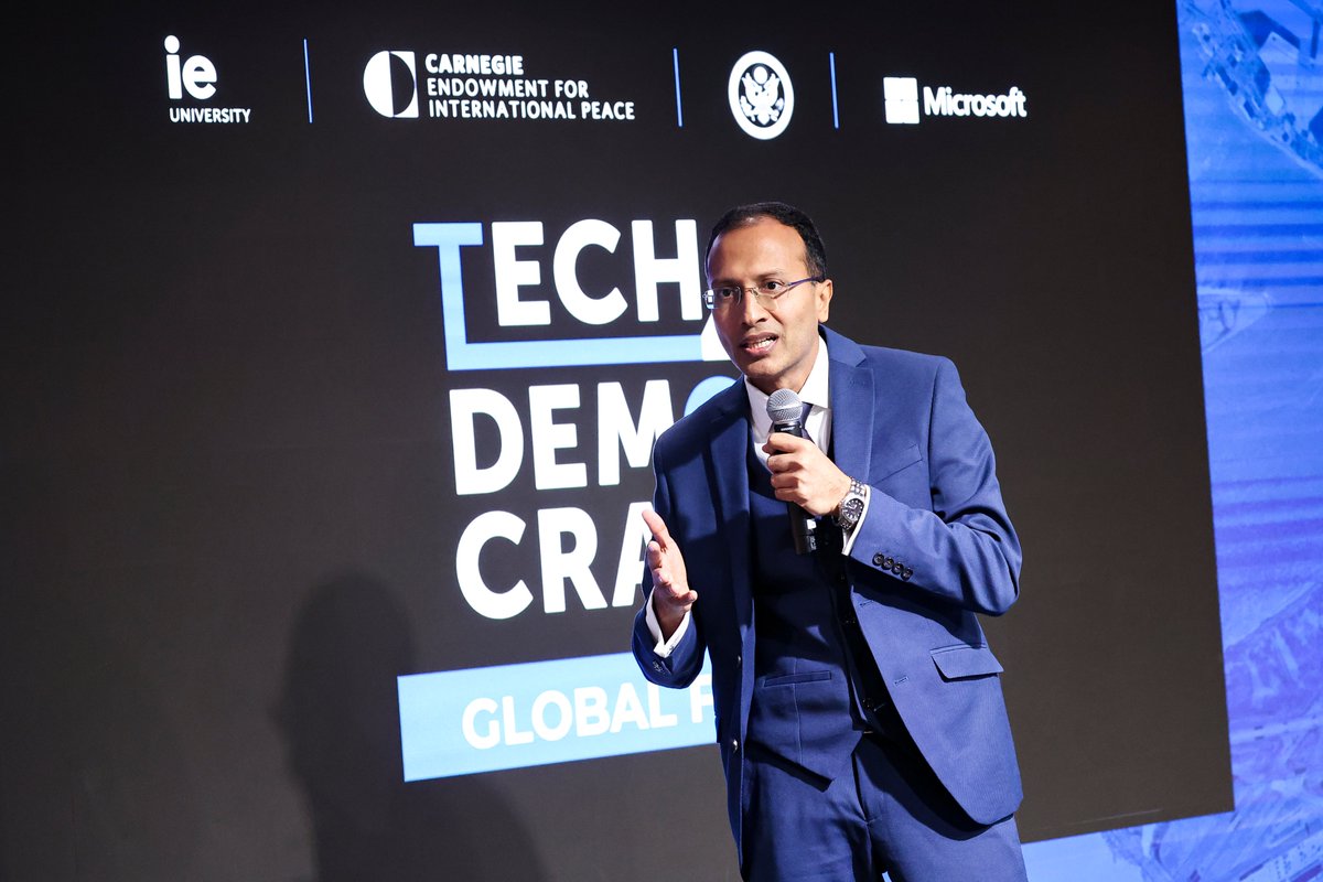 The 5 continental winners of #Tech4Democracy pitched their innovations👏:
1⃣ <a href="/FloodGatesLtd/">FloodGates</a> (Ghana) 
2⃣ <a href="/right2vote_in/">Right2Vote</a> (India) 
3⃣ <a href="/theCitibeats/">Citibeats</a> (Spain) 
4⃣ <a href="/atlosdotorg/">Atlos</a> (United States) 
5⃣ <a href="/EVotingGlobal/">EVoting Global</a> (Chile) 
<a href="/oswaldwedam/">Oz</a> <a href="/gutgutia/">Neeraj Gutgutia</a> <a href="/MilesMcCain/">Miles McCain and 309 others</a> <a href="/i_caballero/">Ivan</a>