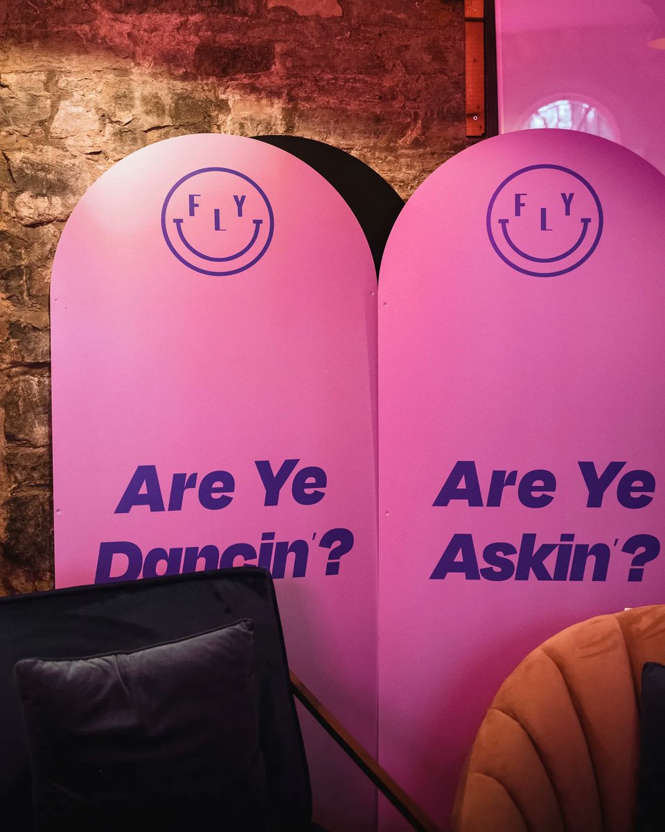 hanonshop's tweet photo. This Air Max Day, Nike shared the untold story of Tinker Hatfield's Air Max 86. Extending the telling of creative stories, we linked up with FLY in Edinburgh to showcase their journey.
#hanon #nike #flyopenair
Blog: https://t.co/caMrLmahux
Shop: https://t.co/mHsVbGwm1F https://t.co/Rju7z6faCI