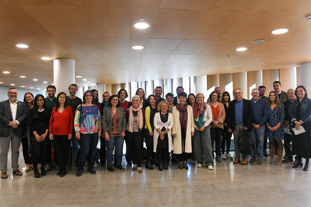 Agència de Residus (@residuscat) on Twitter photo Som a la constitució formal i presentació de l'Associació de Centres i Serveis de #Reutilització de Catalunya. ♻️
Un pas important per impulsar la #reutilització a Catalunya i prevenir, així, la generació de #residus.
<a href="/SubtractProject/">Interreg Europe Subtract</a> #ResidusCat #ResiduZero Som a la constitució formal i presentació de l'Associació de Centres i Serveis de #Reutilització de Catalunya. ♻️
Un pas important per impulsar la #reutilització a Catalunya i prevenir, així, la generació de #residus.
<a href="/SubtractProject/">Interreg Europe Subtract</a> #ResidusCat #ResiduZero