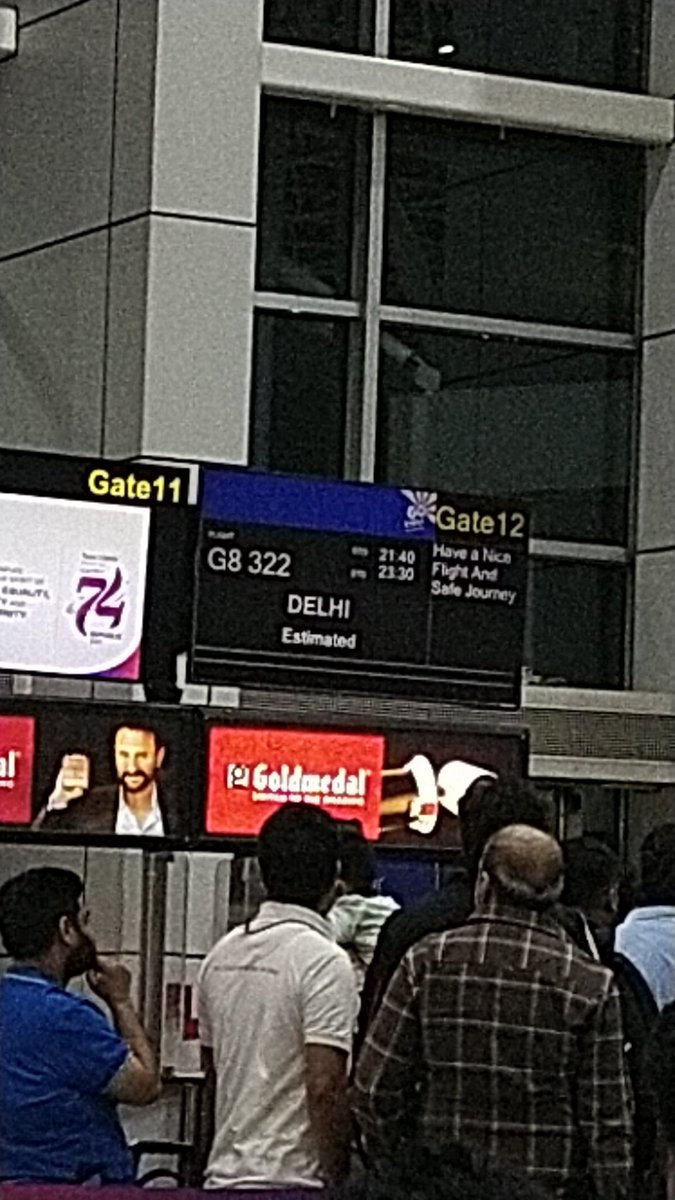 vikashkakran's tweet photo. @DGCAIndia can you please cancel the licence of @GoFirstairways ? This is worst, never on time and since yesterday we are getting messages of flight delay. It was supposed to fly at 9.25pm, now the status is unknown. Flight details G8-322. https://t.co/0LAPVUdfxi