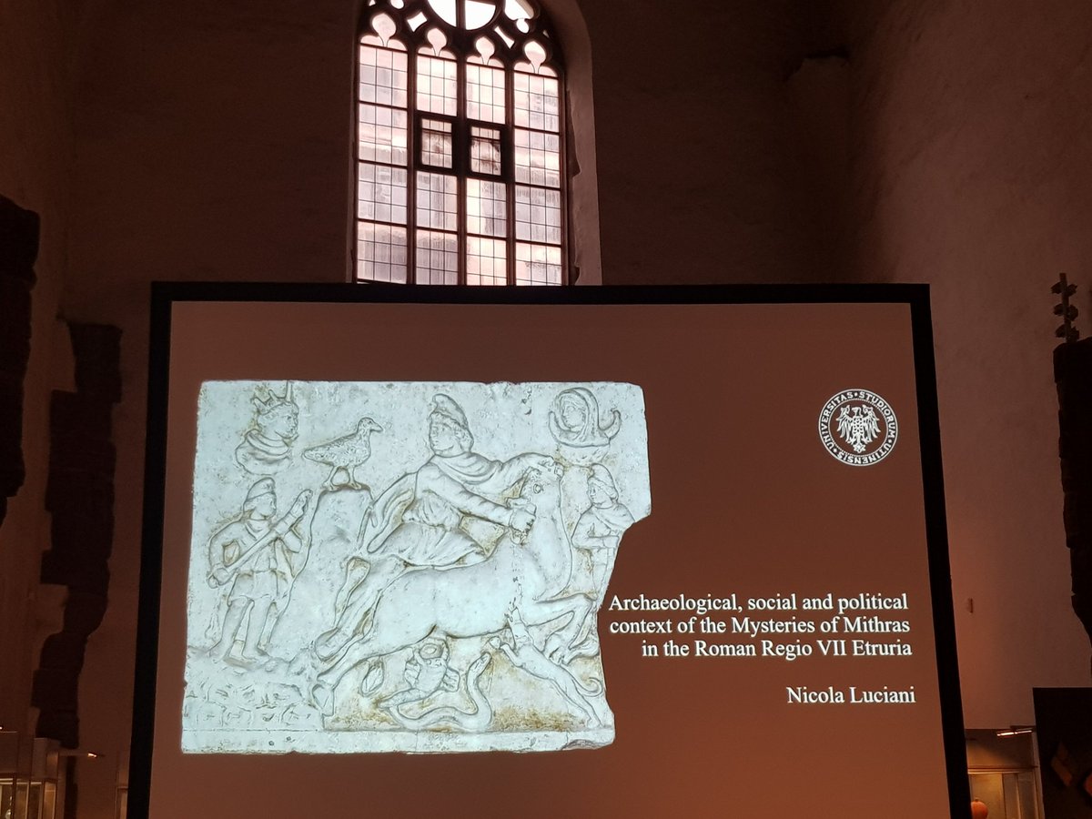 ItalyinFFM's tweet image. Stasera al @Archaeol_Museum Ffm il Dr Nicola Luciani (Univ. Udine) sta affascinando il pubblico🇩🇪 e 🇮🇹 sulle nuove scoperte, i contesti sociali e politici del culto mitraico ed i ritrovamenti nel parco arch.di Vulci @SoprArcheologia e in Etruria Regio VII #Mithras 
@ItalyinFFM
