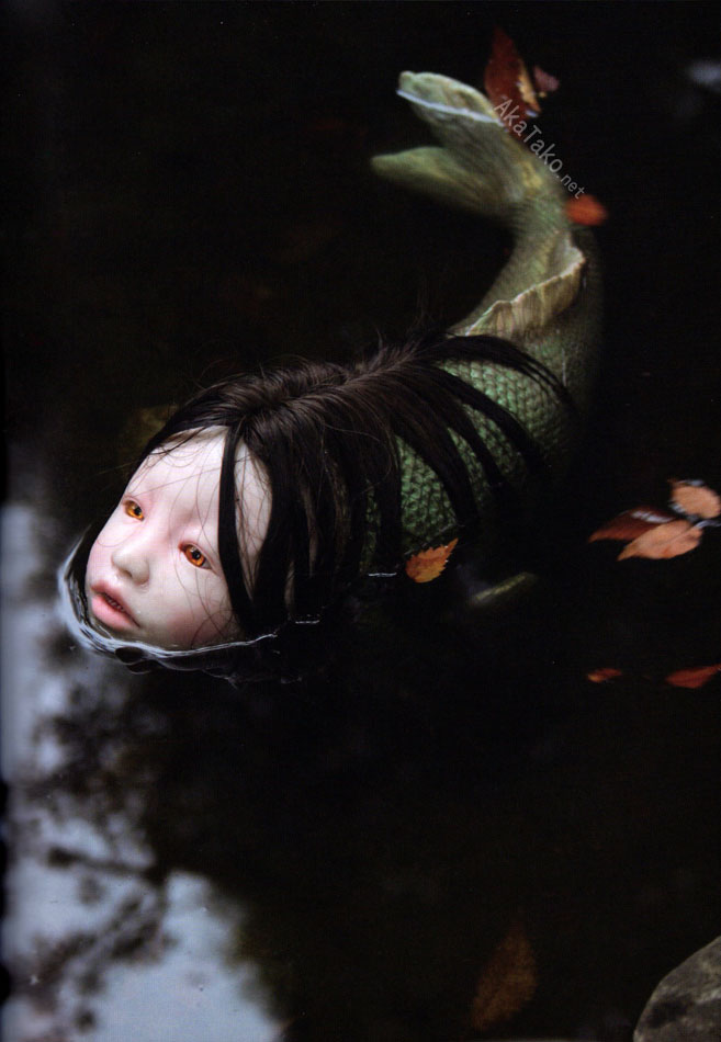 AkaTakonet's tweet photo. HUMAN FACE FISH doll handmade by Midori Hayashi. Printed in her "Night Comers" art book. 96 pg hardcover book is SIGNED. Available at akatako.
https://t.co/e1PS50AYeI
@hayashimidori #midorihayashi #humanfacefish #nightcomers #doll #art #japaneseart #林美登利 #夜の子供たち #人面鳥 https://t.co/5Dm45t4JZP