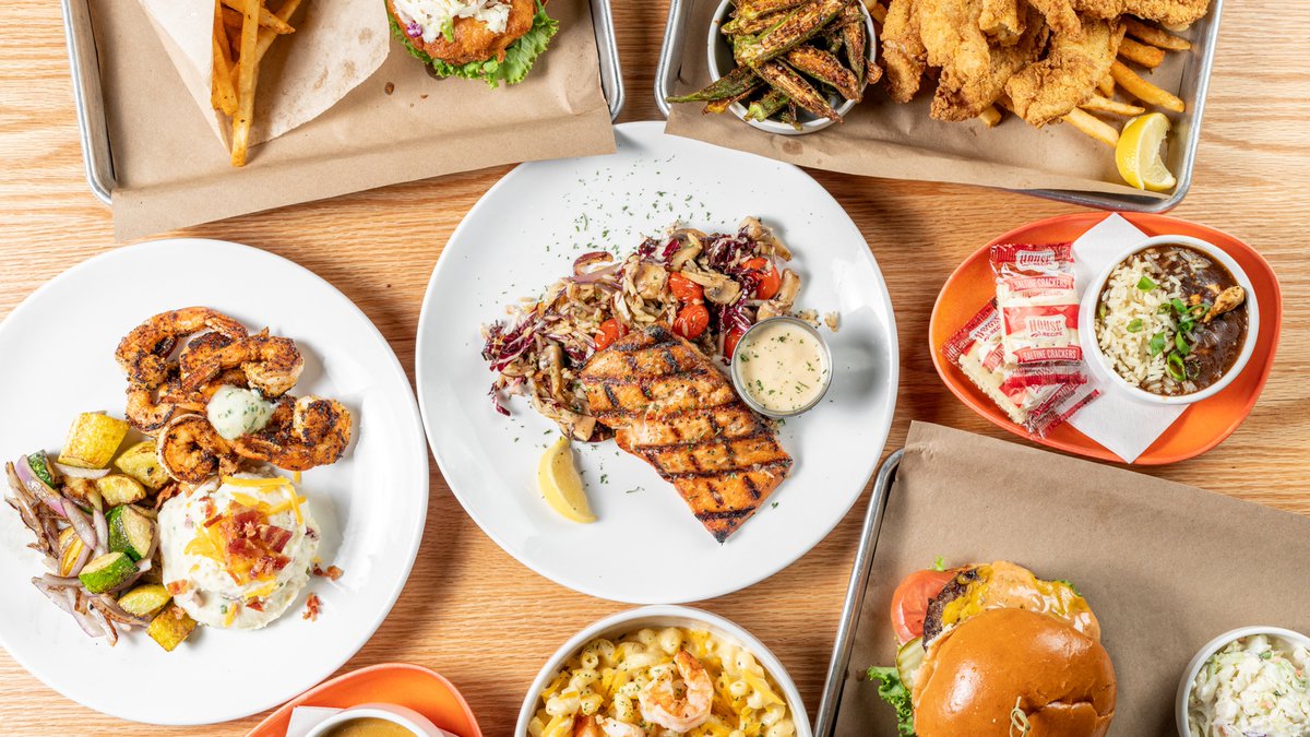 Ya know what's easier than cooking? Letting us cook for you. Dine with us or order it for pick up!
We would love to make your day just a little bit easier 😉

toasttab.com/tricky-fish-pr…