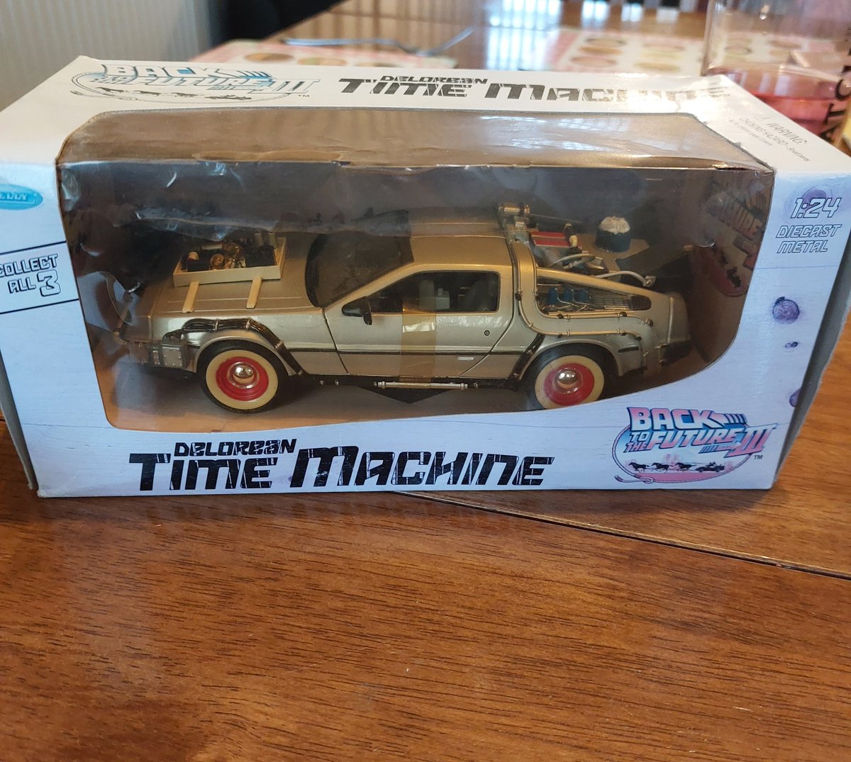 westys1981's tweet image. Can anyone advise on this #BACKTOTHEFUTURE #BackToTheFuturePartIII collectable #Delorean please, never been opened. I purchased the item in America, maybe 20 years ago #Collectable #ToyCollector thank you 🙌