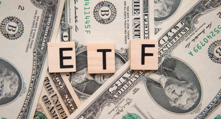 13 Best Dividend ETFs To Outperform In 2023

businessdor.com/13-best-divide…

#etfs #boost #income #stockmarket #investors #businessdor