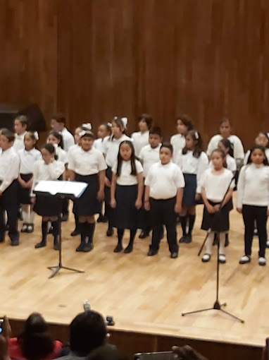 CopaesMx's tweet photo. Contribuyendo al objetivo de fortalecer la calidad y la permanente mejora de la educación artística profesional, el #CAESA reacreditó a la Licenciatura en Música-Canto que ofrece la Facultad de Música de la UNAM. @CopaesMx los felicita! #CopaesAcreditación @ENM_UNAM https://t.co/kBlAzoXEAd