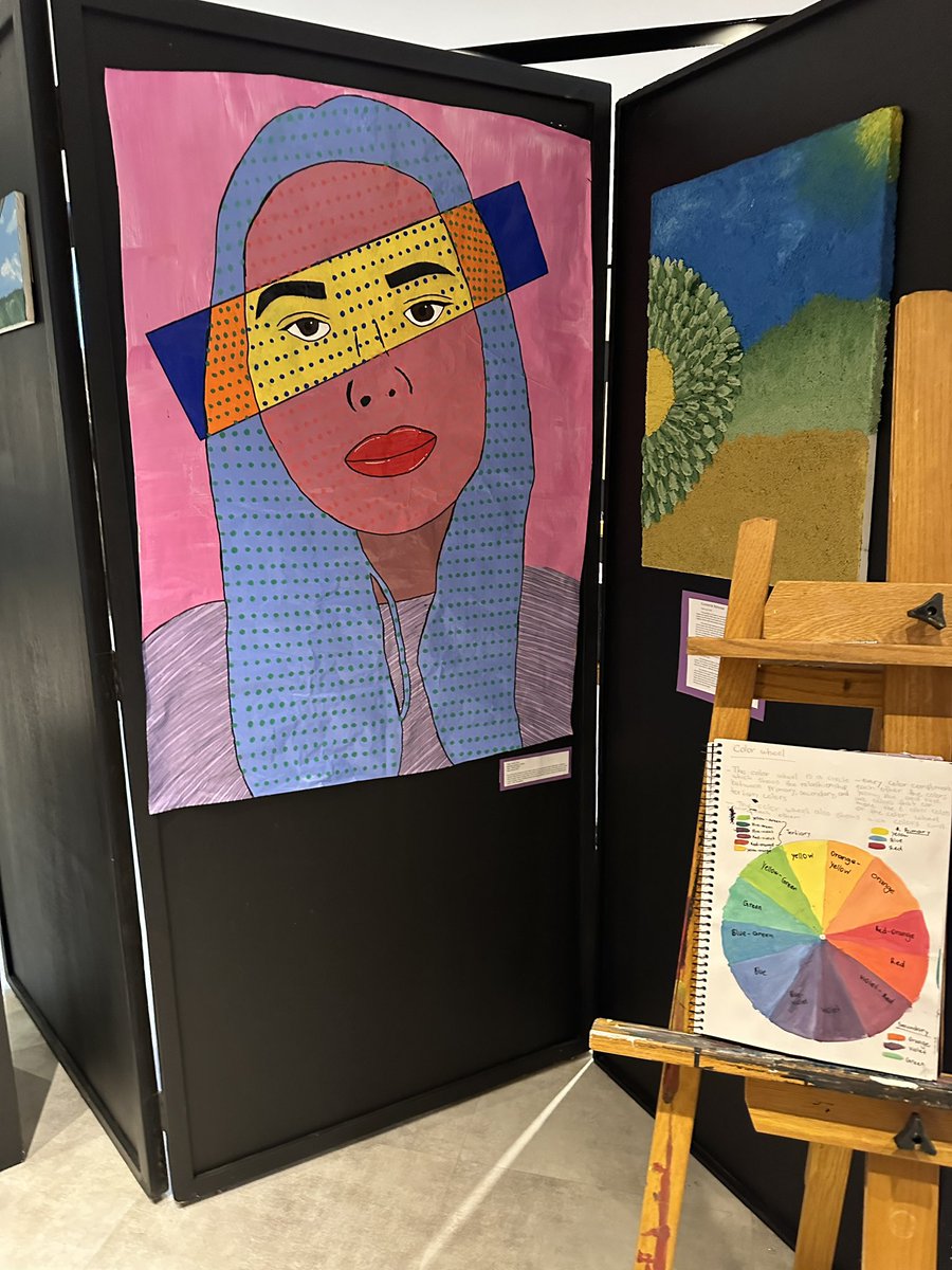 fiofree's tweet photo. This time of year again. IB visual art students shine, all delving deeply into different concepts. Each one with their own expression and view of the world around them, and the role they play in society. #artfiofree #ibvisualartexhibition #criticalthinkers #arteducation https://t.co/5wOi9beBGy