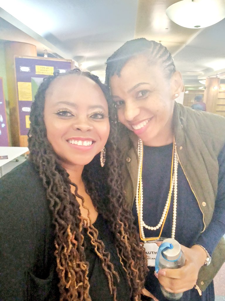 BriMatjuda's tweet image. ¹9:⁰9
Sanibonani maAfrika Amahle 🥰 It's been a BEAUTIFUL and BLESSED #LibraryWeek at Es'kia Mphahlele Community Library with my fellow #LadiesInBusinessNetwork QUEENS @CurrentMommy and @Doricah17 - Malibongwe igama Lakhe 👏🏿
#AuthorBridgetteM #WMLLYTYPB