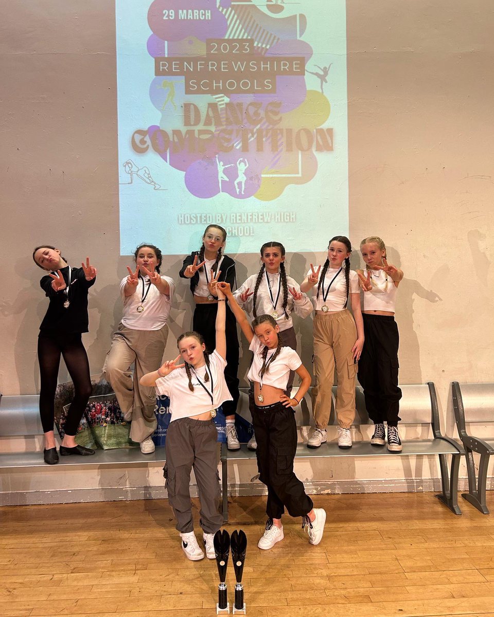 MissDuvallPE's tweet photo. A brilliant day for @RenfrewHighHWB achieving 2 x 1st place, 2 x 2nd place, and 1 x 3rd place in the Renfrewshire Schools Dance Competition #RSDC So proud of everyone today😊���🥇🥈🥈🥉 @renfrew_high https://t.co/UEJFwpSAwi