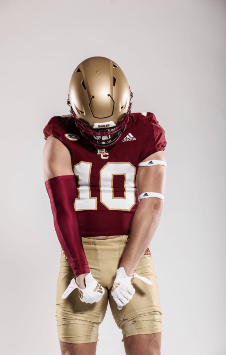 henryb327's tweet photo. Thank you @BCFootball inviting me on a visit
@Coach_Rich4 @CrusadersFball @wpialsportsnews @EdOBrienCFB https://t.co/HCHPLWz7P6