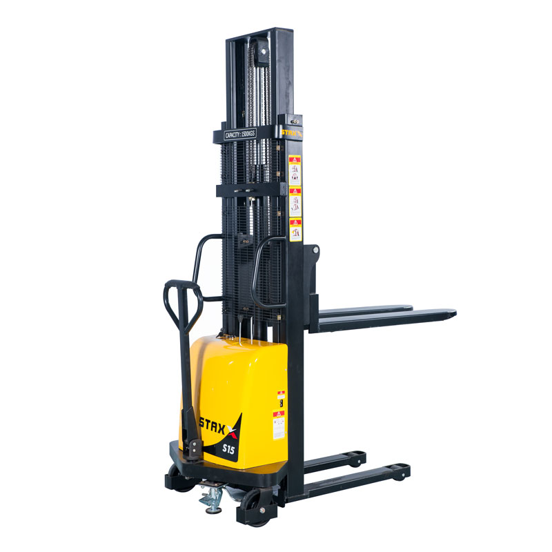 Staxxmhe_com's tweet image. To ensure quality, Ningbo Staxx Material Handling Equipment Co.,Ltd. carefully tests the finished products as per high standards. #semielectricpalletstacker #handstackerforklift #electricforkliftmanufacturers