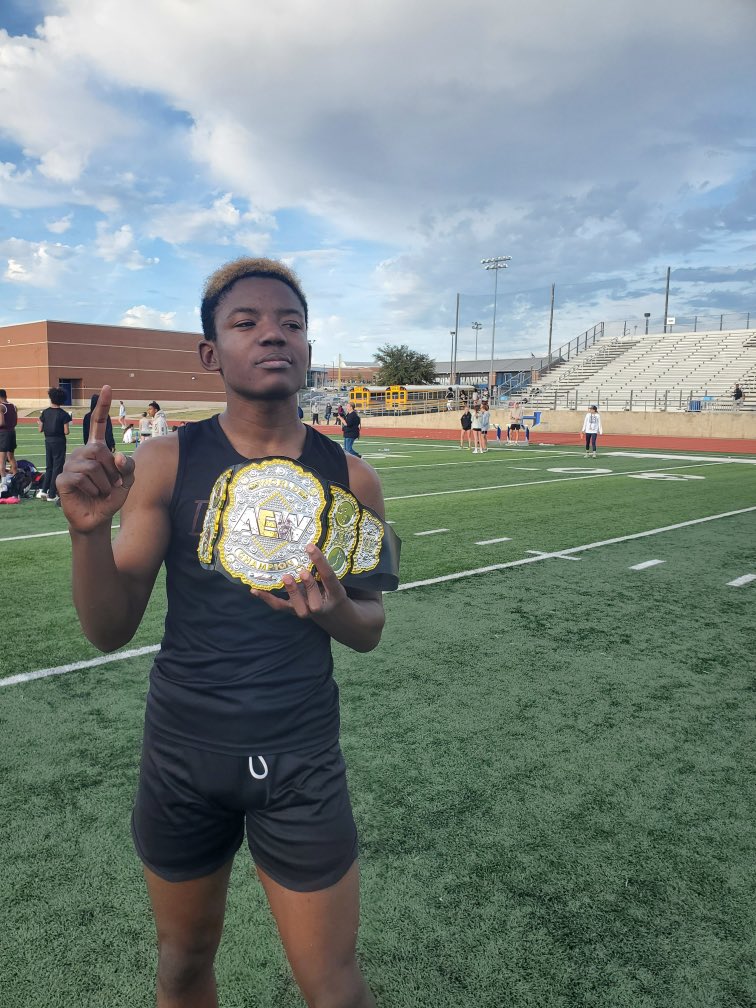 DeLay Boys Track team are the 2023 district champions! <a href="/DeLayMS/">DeLay Middle School</a> #harvestershabits 🔥🔥