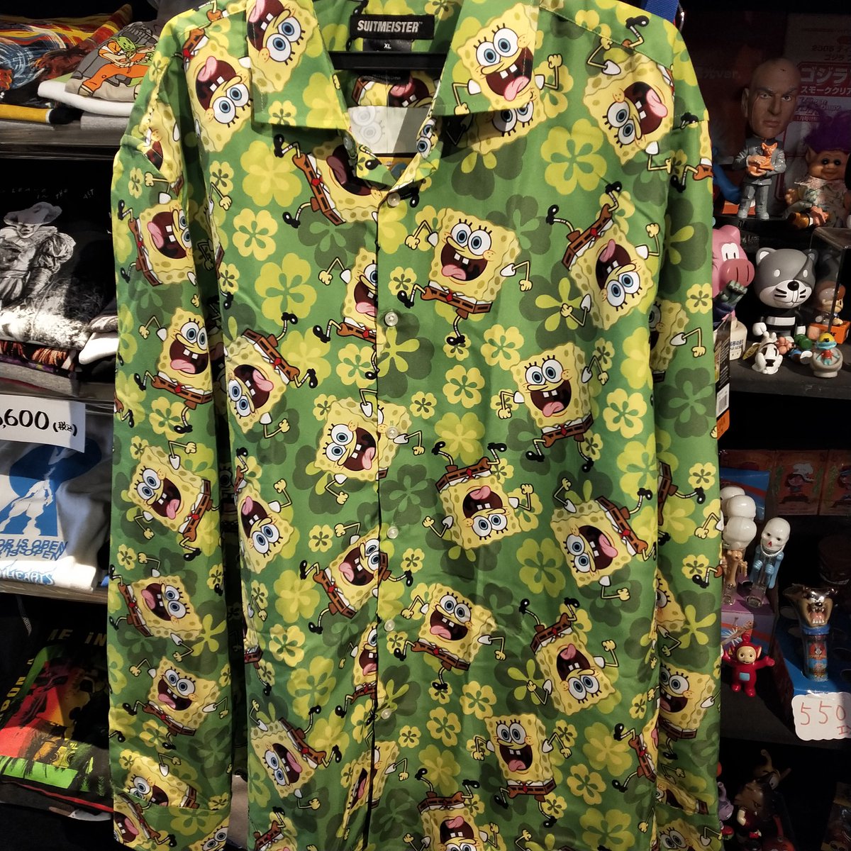 billkenmike's tweet photo. こんにちは！本日もオープンしてます。ご来店 お待ちしております。お家から通販もご利用いただけます ¨̮ ☞  https://t.co/ipTP7M81o0…
#シャツ
#USA直輸入
#アメリカン雑貨
#アンティークマイク
#アメ村 https://t.co/HsNSXkLcbv
