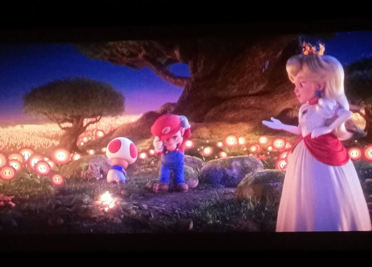 DlightRose's tweet photo. Ya vi #SuperMarioBrosMovie  y me encanto!!! Definitivamente la volvería a ver!! 💖💖💖 La música, referencias a los juegos y Bowser cantando!! Una joya!! ✨👌

#cosplay #cosmaker #cosplayergirl #Nintendo #SuperMarioBros #PrincessPeach https://t.co/l3dnTVC8hY