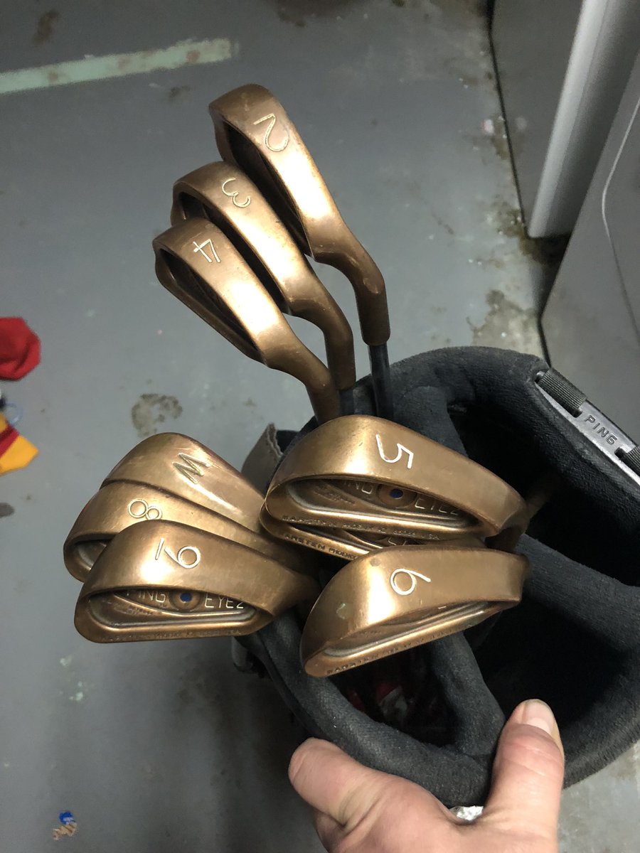 mortZ33's tweet image. It’s out with the old and in with the new @TaylorMadeCA Stealth. Still can’t believe my wife and girls thought of this for me for Christmas. Don’t think I deserve it. Thanks to Elly @hpdesertblume and @Bonzee44 from @TaylorMadeGolf 
#fargiveness