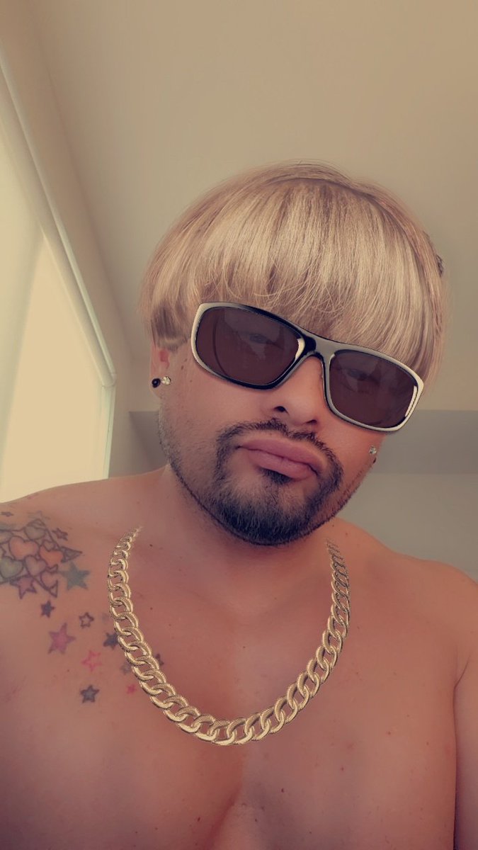 djMe's tweet photo. Who vibes, I vibe. #vibin #superbro #gayverse #snapchatexposed #snapchatboys #twunk #snapgay https://t.co/uykHXvjMGl