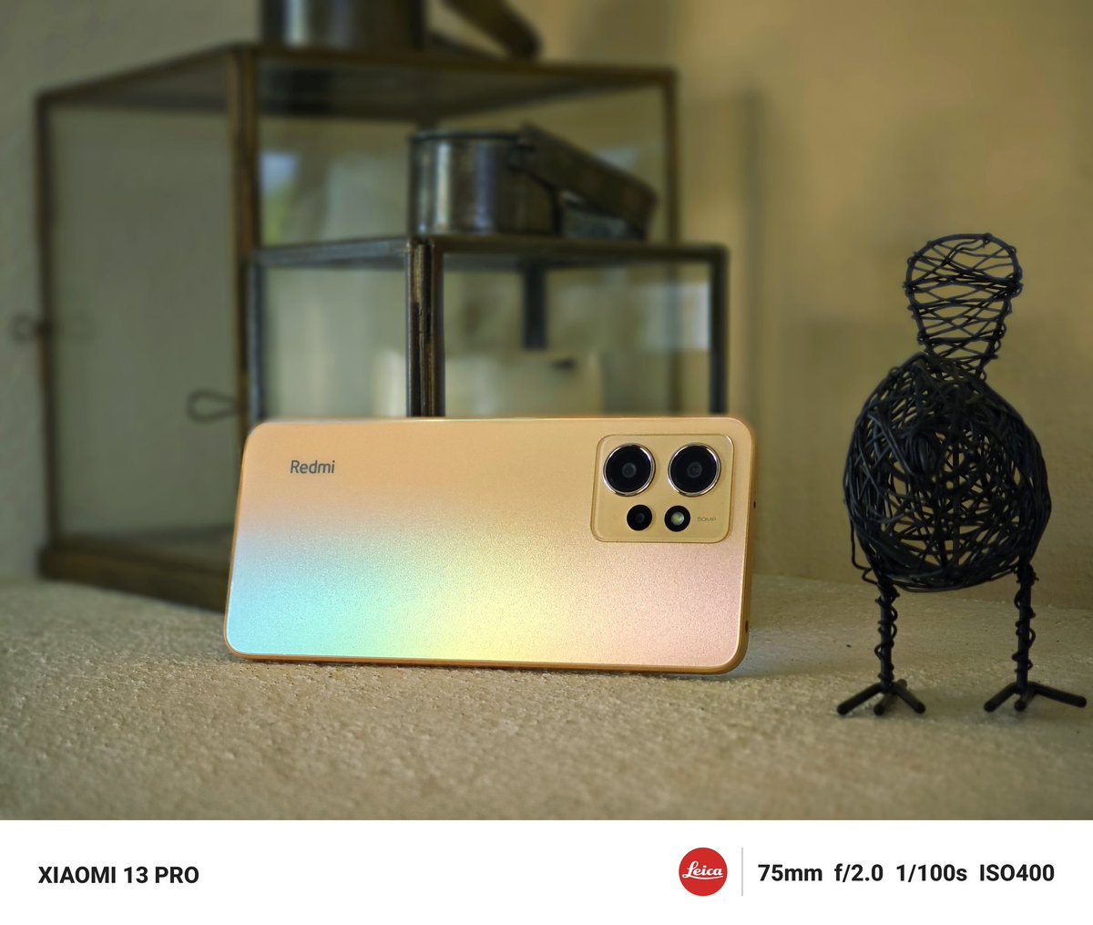 sandeep9sarma's tweet photo. The stunning #RedmiNote12 goes on sale today at 12 noon.
https://t.co/DqdlIhug4E
Are you team ๐ Sunrise Gold, team ๐ต Ice Blue or team โซ Lunar Black?
All have radiant gradients and AG frosted backs.
Quote RT with #RedmiNote12 and your fav color to win a special prize. https://t.co/kjOfVUW1vv