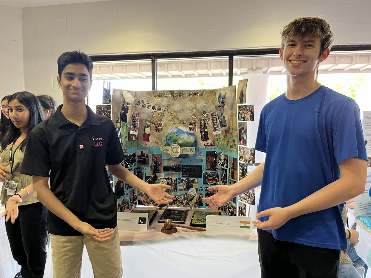NTHC_MUN's tweet photo. @NTHC_MUN is ready to recruit delegates @NewTechCoppell @llc_newtech Spring Fling! Come see us in the cafe and join an awesome club 🏅😎 https://t.co/ogPKVeM7GR