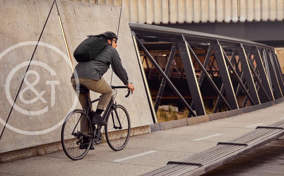 cloveandtwine's tweet photo. C&T Fun Fact for #EarthMonth: If you make 1 less trip by car (& 1 more trip by bike) each day you can lower your life cycle CO2 emissions from transport by 67%! Get your team to commute easily by bike w/custom @bellroy. #giftremarkably #cloveandtwine #bettergiftsbetterplanet https://t.co/kWoWGRZaUn