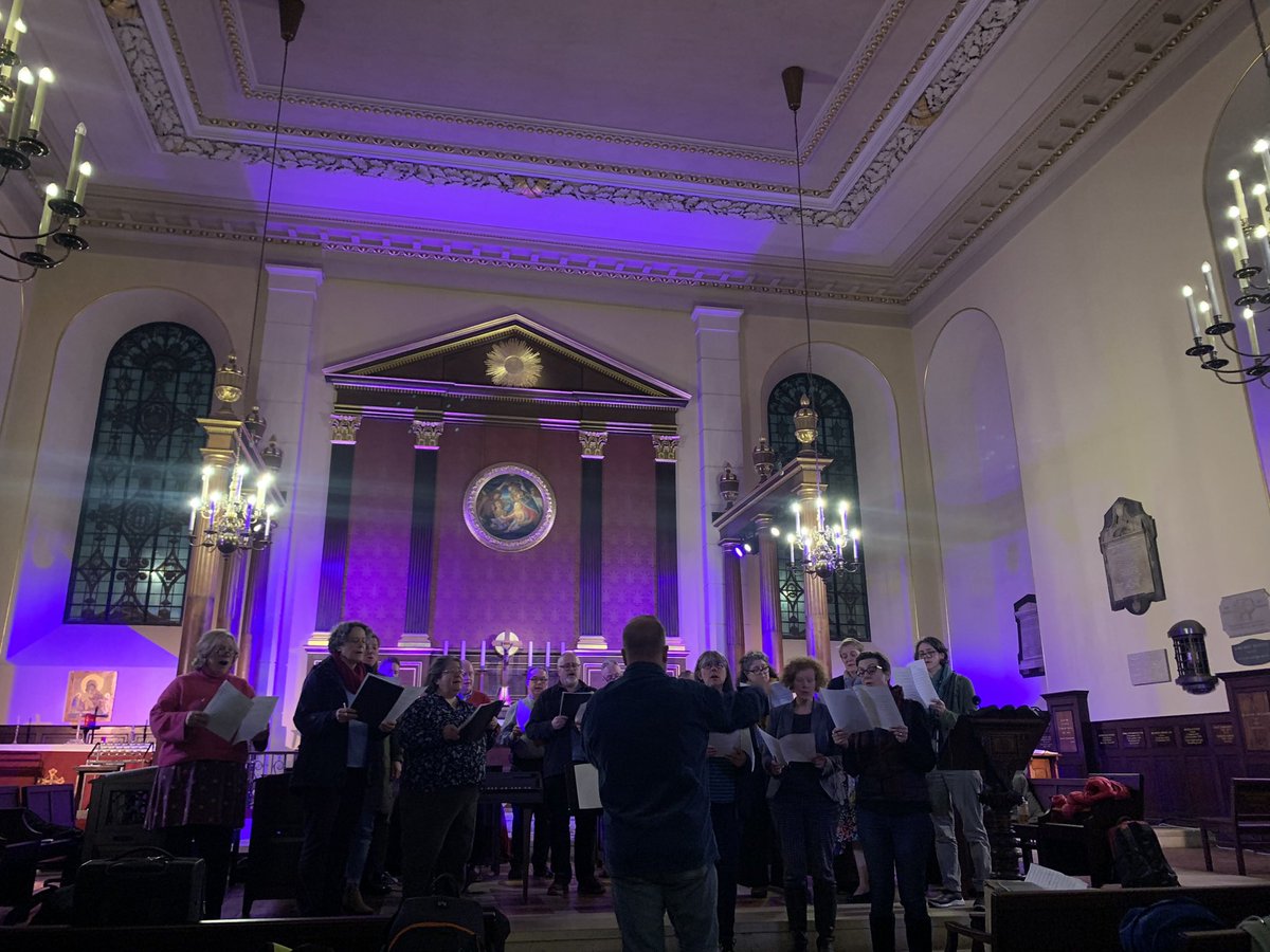 GeorginaSoprano's tweet photo. Tenebrae @actorschurch 🤩 https://t.co/loo3Oqfo2D