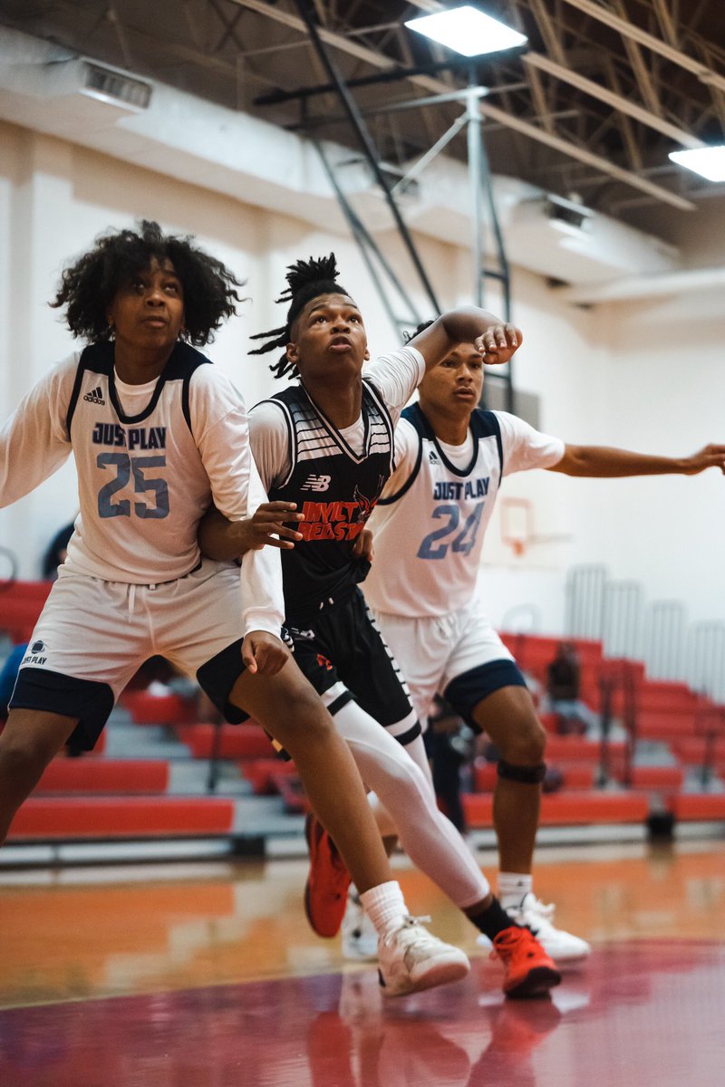 LetsGoRedStorm's tweet photo. Invictus Red Storm at Get Ready Go Live 2023 || @Prodbydom__ @Coachwwarren @WhoHotterDen_24 @bigsloan32 https://t.co/LoIaMEmPZ5