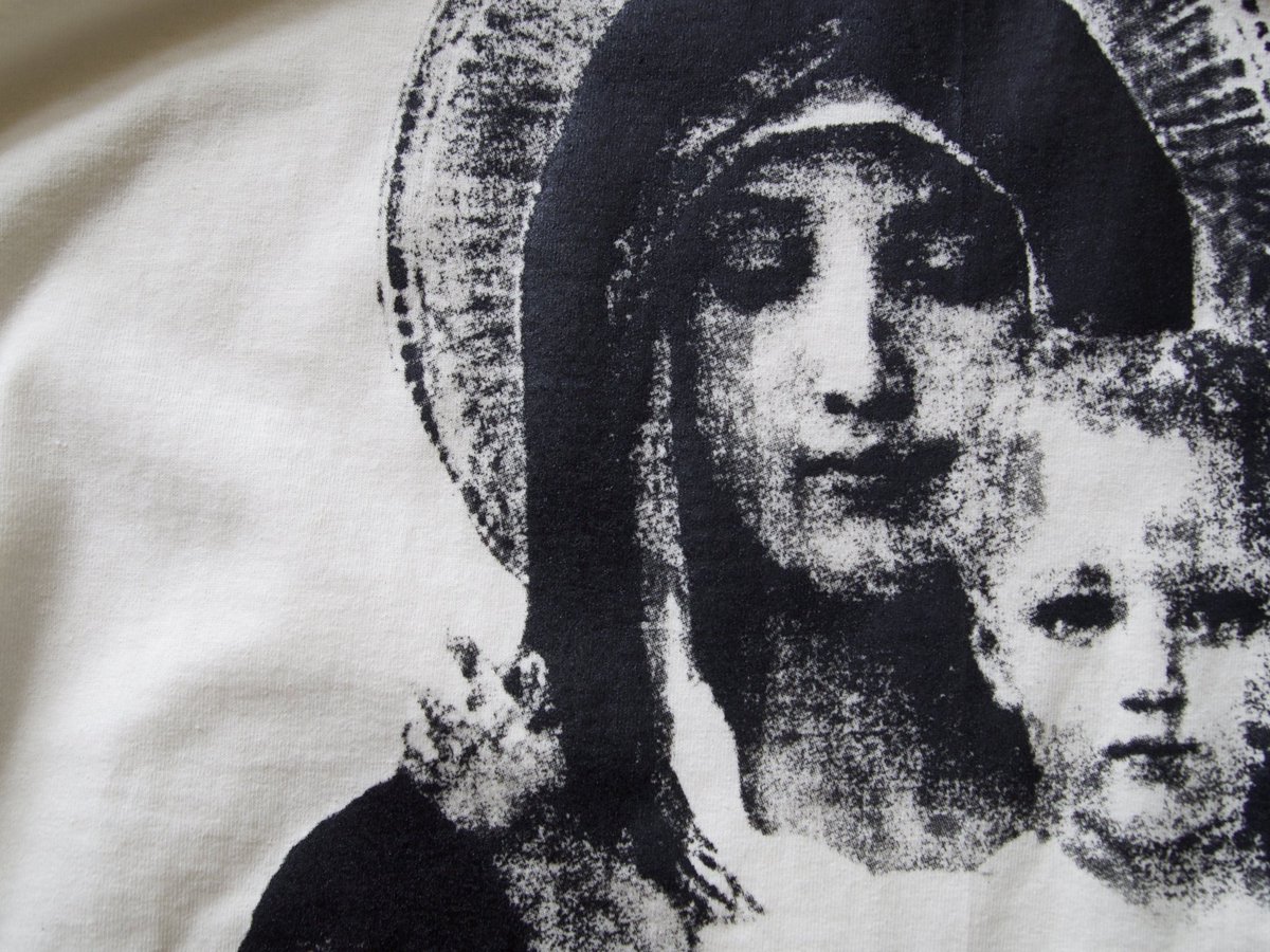 “mother mary shirt”
would love if y’all would buy my shirt made by me 🫢
small-XL
$40