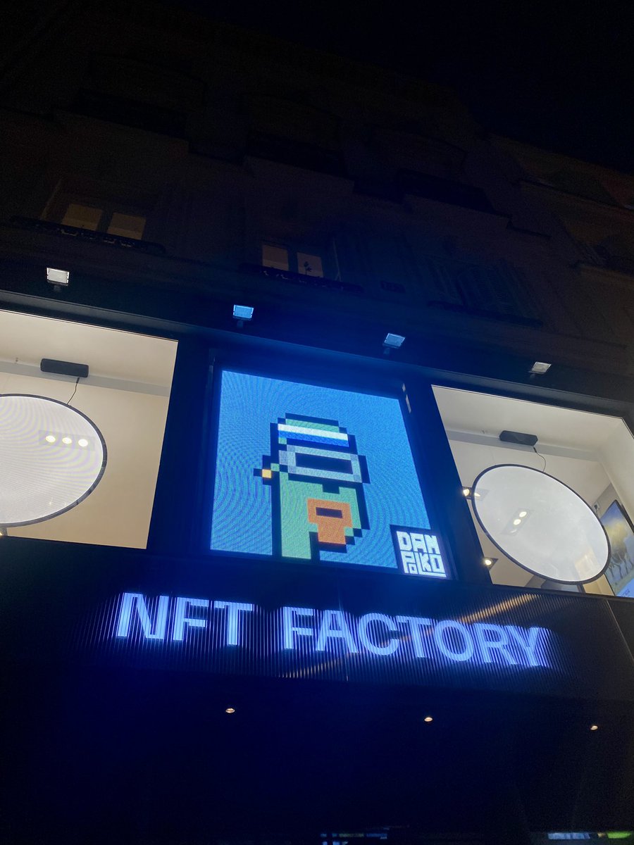Tonight it was special. It was good, happy. I was moved, I was in front of a show in the <a href="/CentrePompidou/">Centre Pompidou</a> that I would never think would happen a few years ago. To see friends like Matt and John, Robness talking and smiling in there. Sarah having a whole room for her. Happiness ❤️