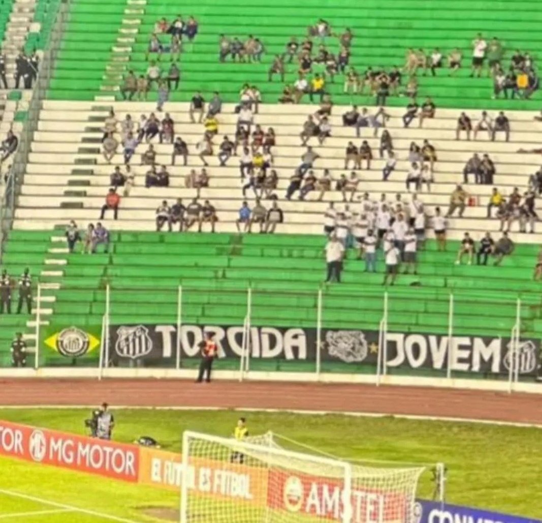 Ritmo de Torcida on Twitter do Santos presentes na