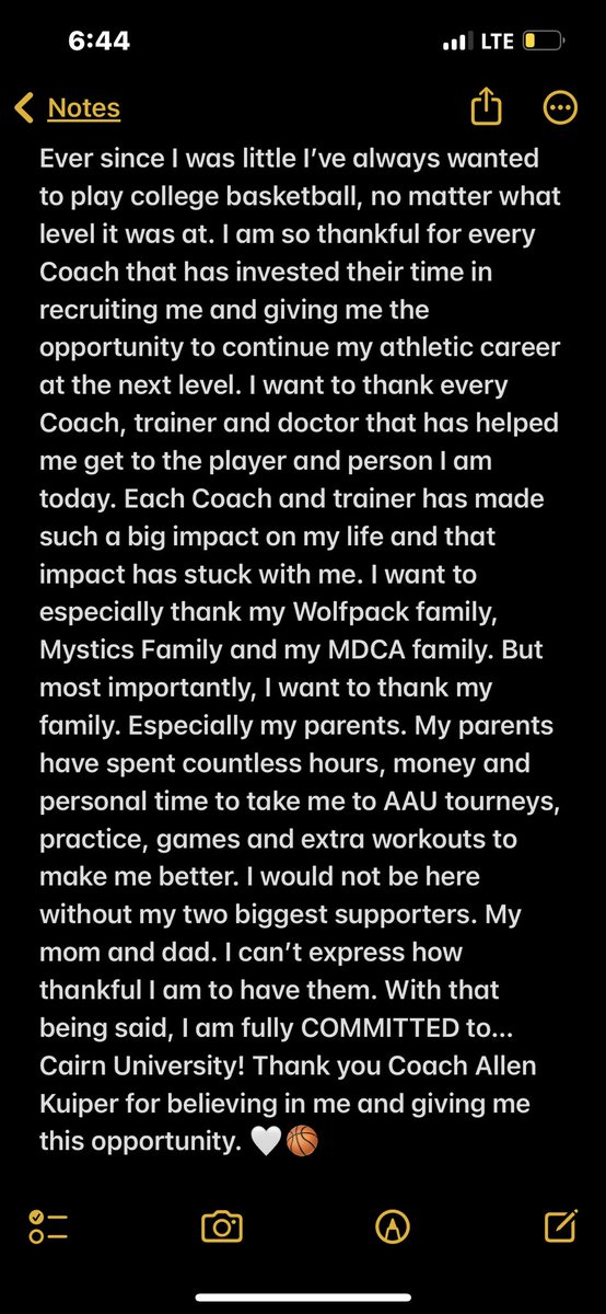 Amalia Vamvakitis tweet media