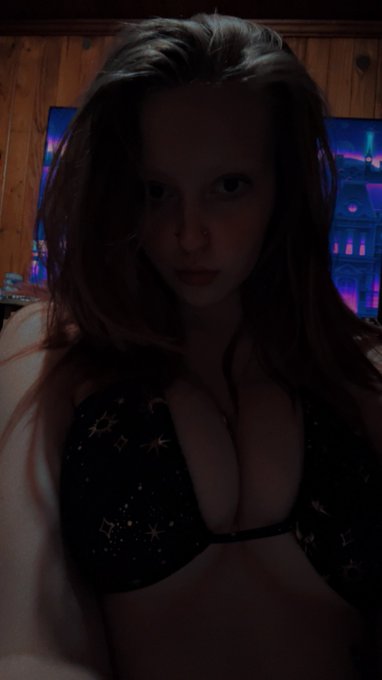 Had an amazing day and got this suuuuuuper cute top now I&rsquo;m ready for my piggies to reimburse me for<a href="/tag/cashapp"class="tags"><span>#cashapp</span></a>