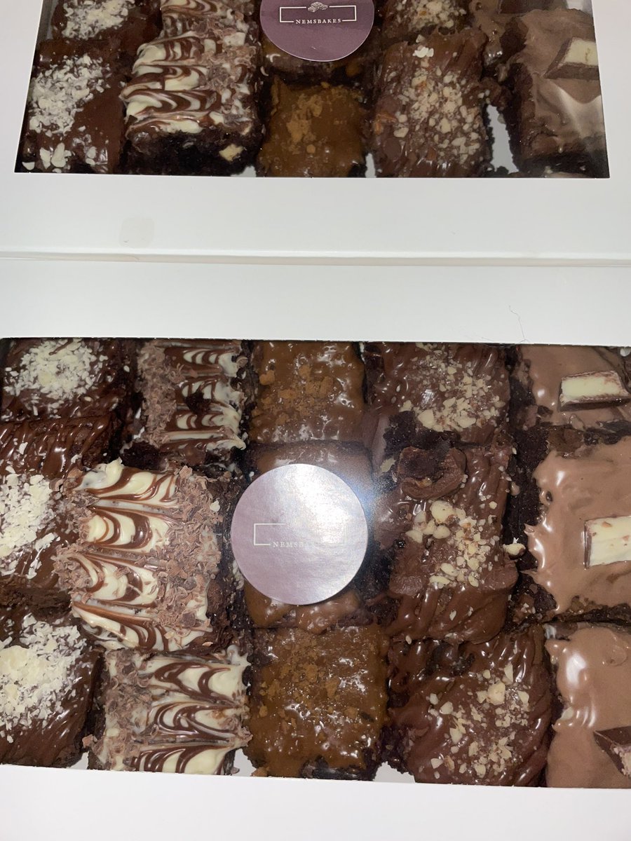 nemsbakes's tweet photo. Have you had your sweet fix yet? 😮‍💨 #nemsbakes #brownies https://t.co/8VSJtZl5P9